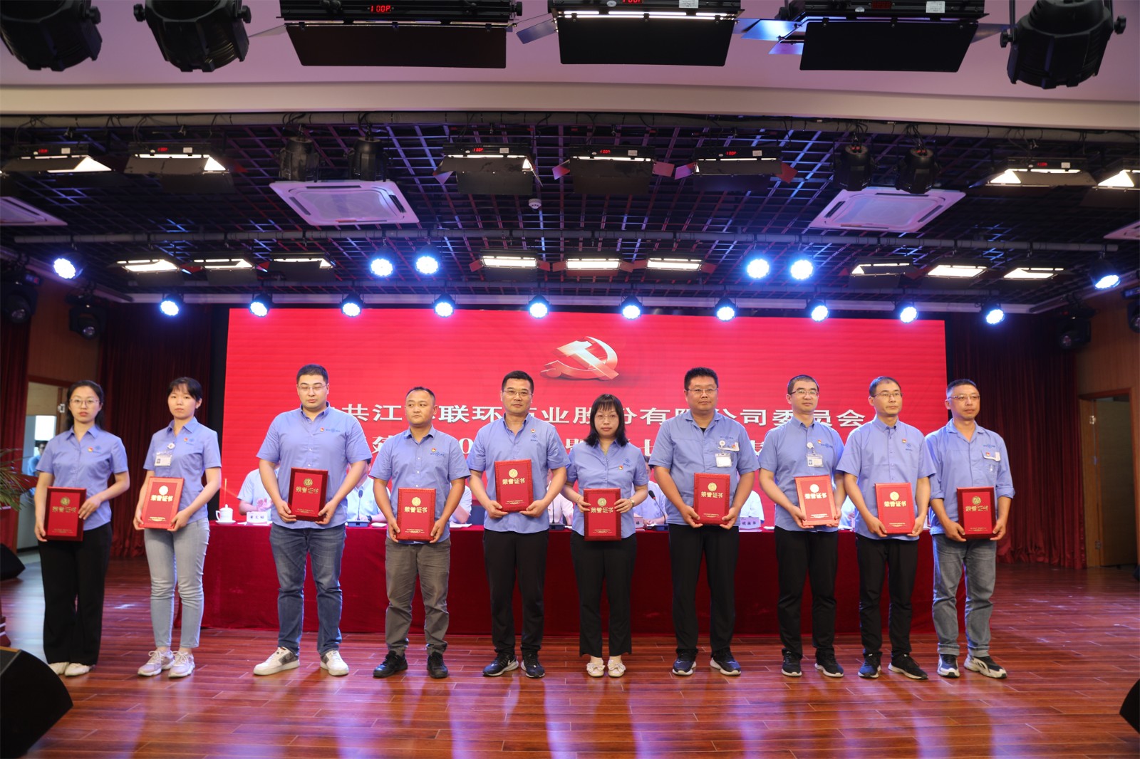 IMG_3777.jpg IMG_3777.jpg